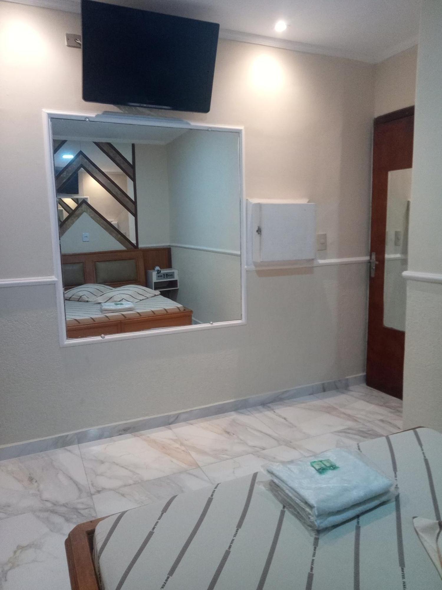 Hotel Malibu (Adults Only) เซาเปาโล ห้อง รูปภาพ